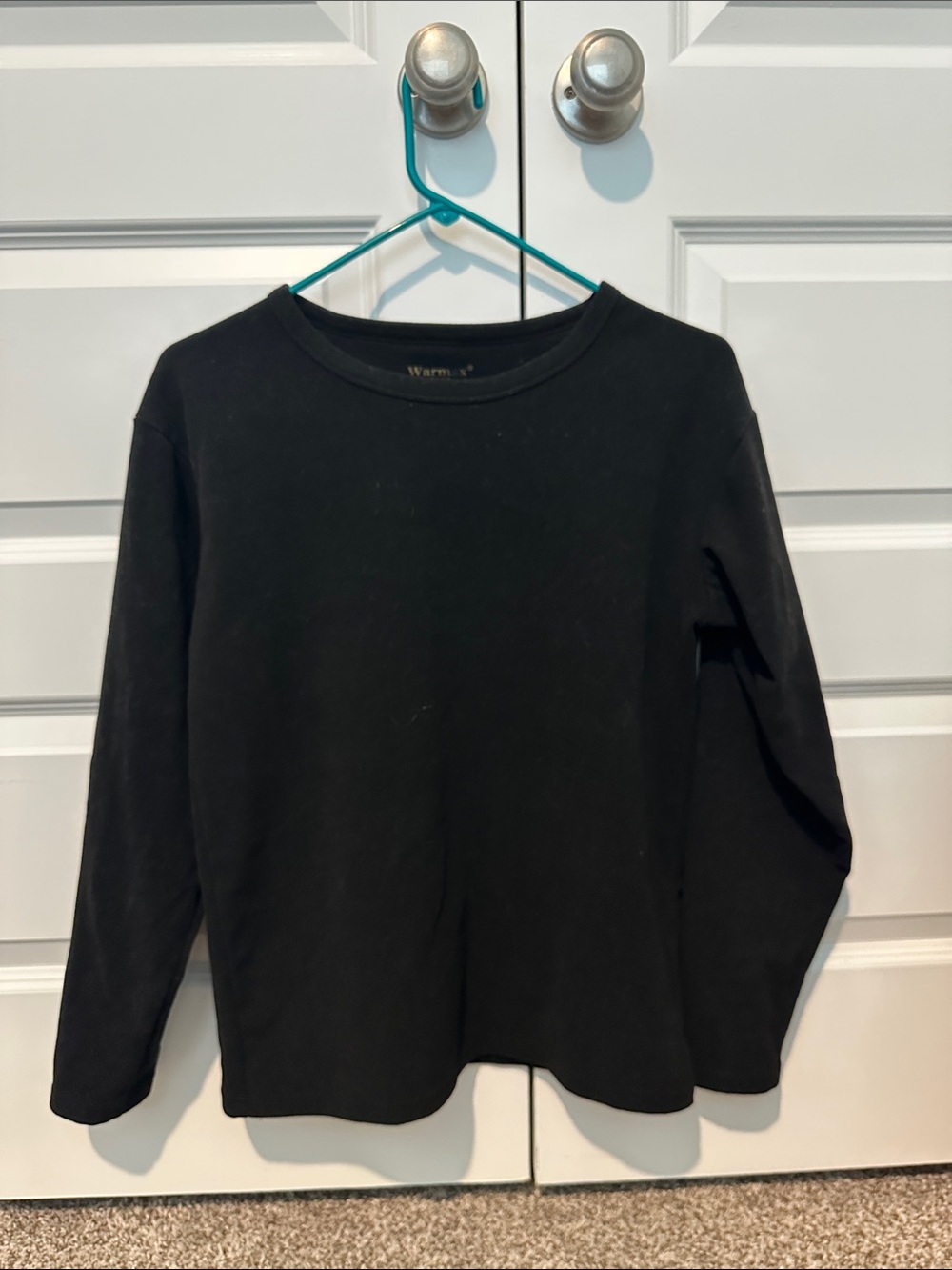 Warm Black Crewneck Long-Sleeve Sweater
